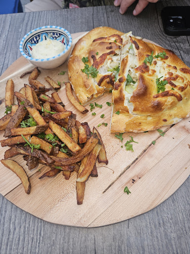 Photo of MoMo Café Resto - 119 Rue Notre Dame O, Thetford Mines, QC G6G 1J4